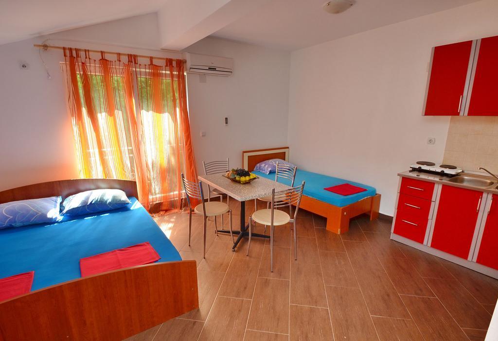 Apartments Scorpio Котор Номер фото